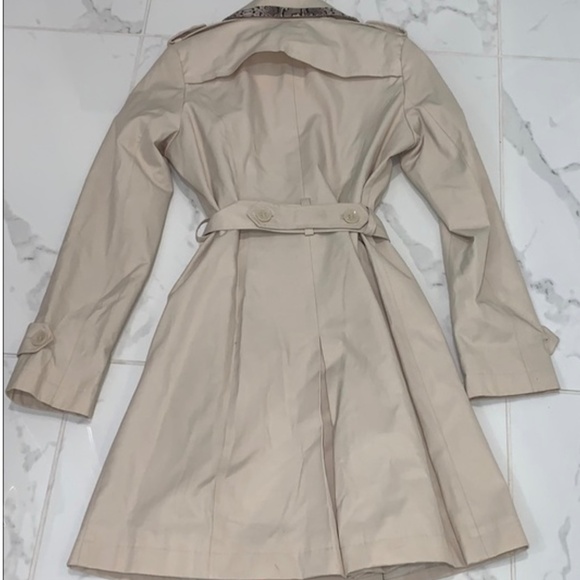 Via Spiga Lightweight Trench Coat - Picture 4 of 5